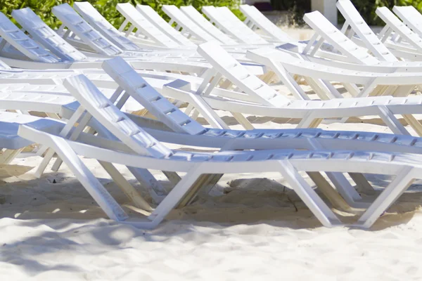 Pool chairs — Stock Photo, Image