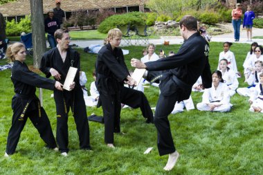 Tae kwon