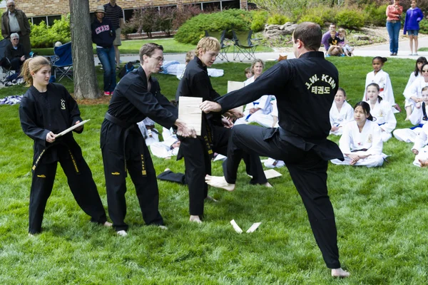 Tae kwon