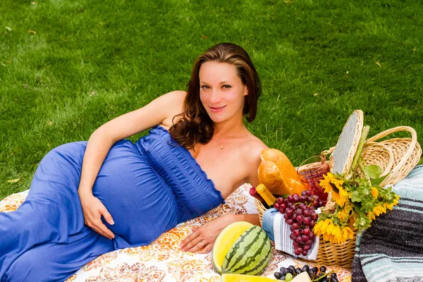 Pregnant woman — Stock Photo, Image