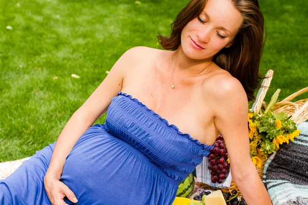 Pregnant woman — Stock Photo, Image