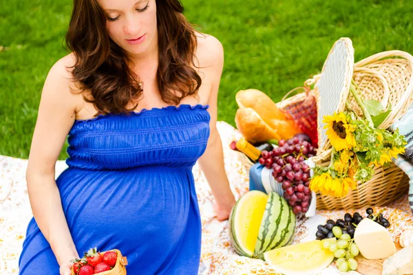 Pregnant woman — Stock Photo, Image