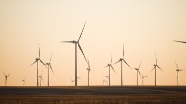 Rüzgar türbinleri çiftliği