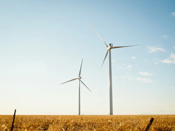 Wind turbines farm — Stock Photo, Image