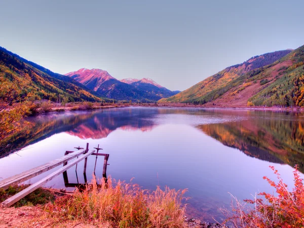 Herbstsee — Stockfoto