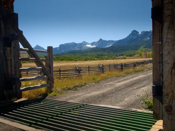 Entrada no rancho — Fotografia de Stock