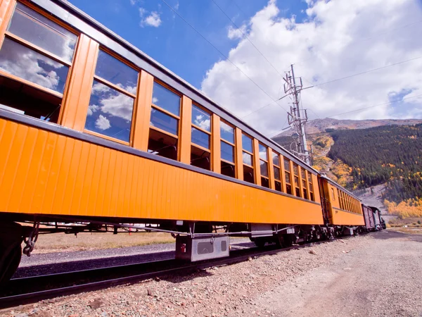 Tren de ancho estrecho —  Fotos de Stock