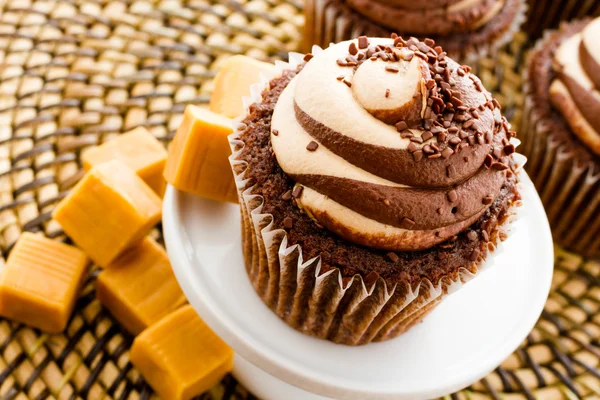 Chocolate cupcake — Stock Photo, Image