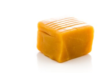 karamelli şeker