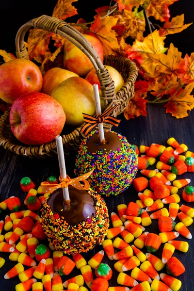 Caramel apple — Stock Photo, Image