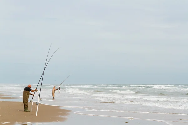 Pesca na praia — Fotografia de Stock