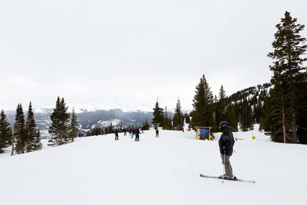 Skifahren — Stockfoto