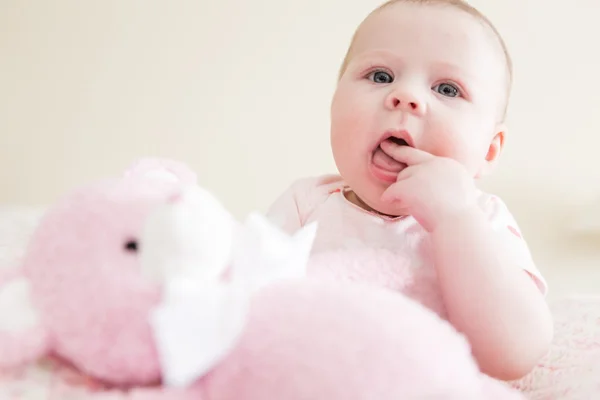 Meisje van de baby baby — Stockfoto