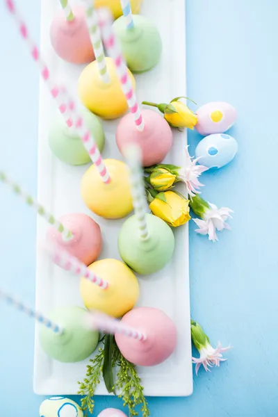 Pastel de Pascua aparece — Foto de Stock