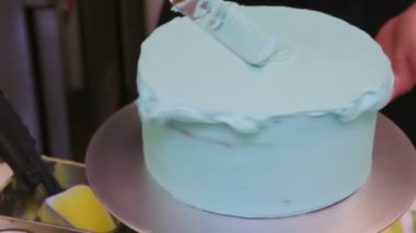 Robinler kek yumurta