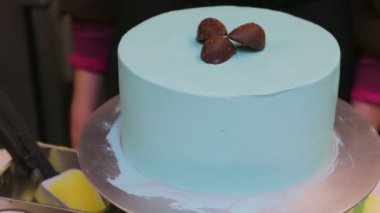 Robinler kek yumurta