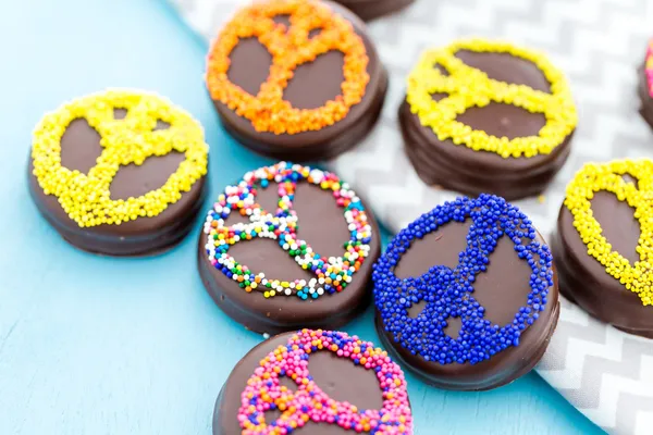 Chocolate cubierto Oreos —  Fotos de Stock