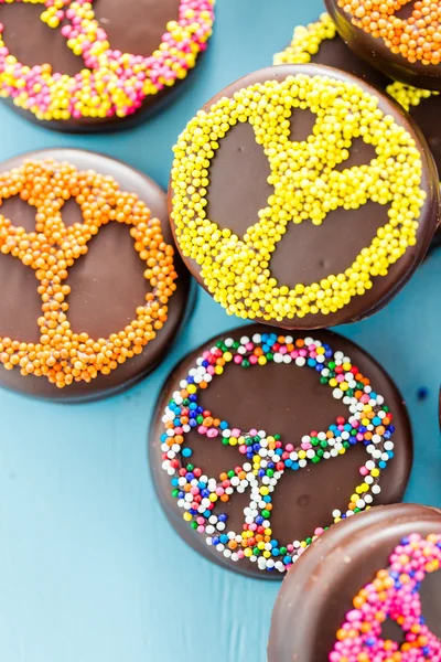 Choklad täckt oreos — Stockfoto