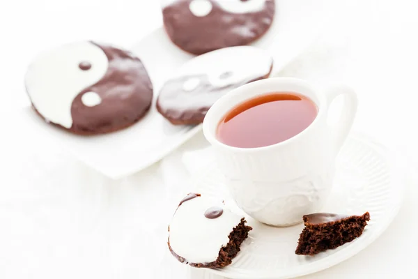 Yin en yang cookies — Stockfoto