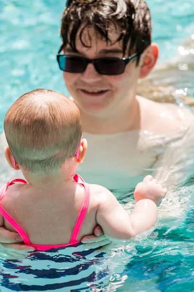 Swimming — Stock Photo, Image