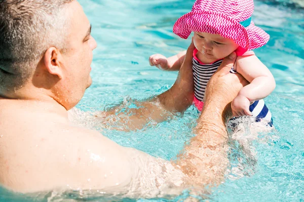 Swimming — Stock Photo, Image