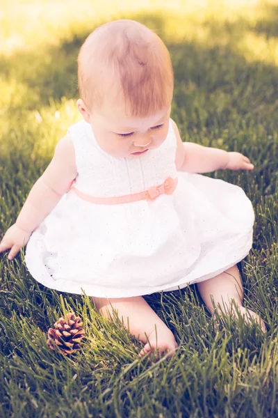 Bebé niña — Foto de Stock