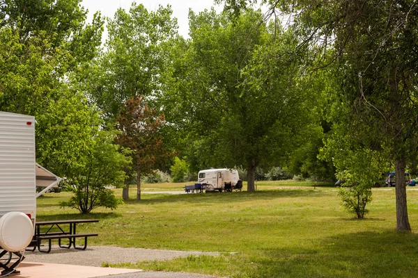 Wohnmobil-Camping — Stockfoto