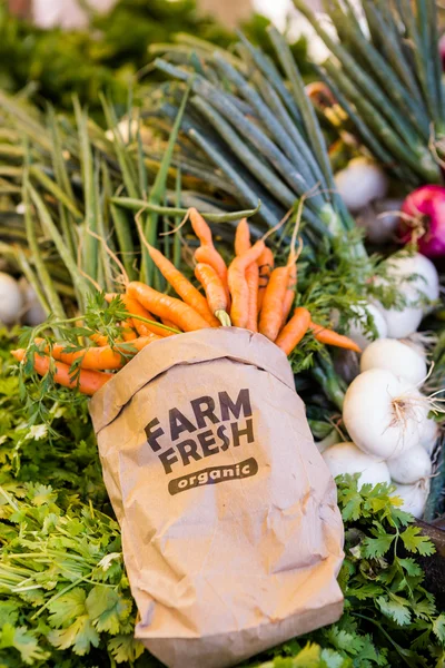 Fresh produce carrots — Stock Photo, Image