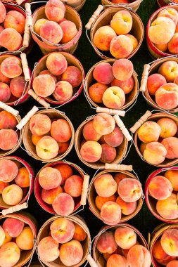 taze ürün şeftali