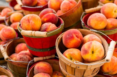 taze ürün şeftali