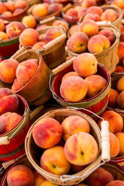 taze ürün şeftali