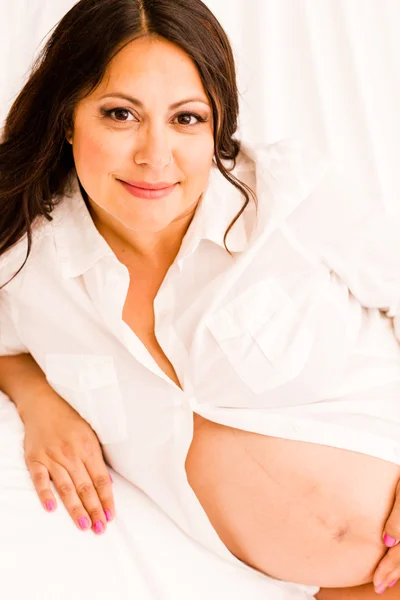 Pregnant young woman — Stock Photo, Image