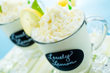 Sevgili limon soğuk içecek