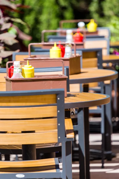 Outdoor cafe — Stock Photo, Image