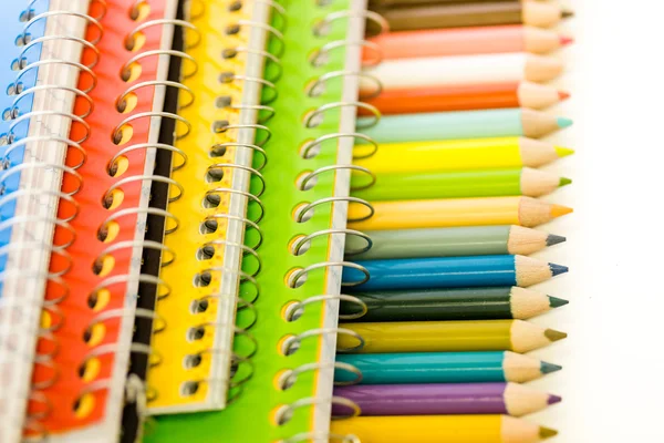 Lápis de cor para a escola — Fotografia de Stock