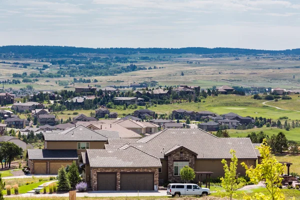 Suburban community with model homes. — Stock Photo, Image