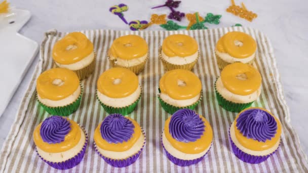 Hacer Cupcakes Vainilla Con Helado Mantequilla Italiano Para Celebración Del — Vídeos de Stock