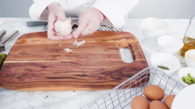 Bitkisel ekşi kremalı kabak keki yapıyorum..