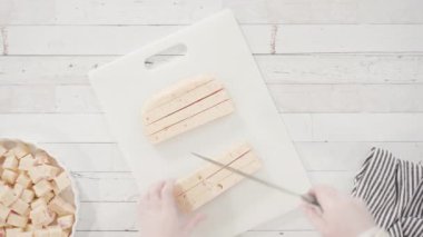 Ev yapımı şekerleme kesiyorum. 