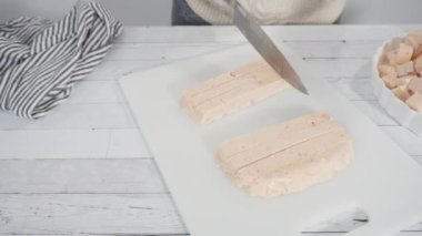 Ev yapımı şekerleme kesiyorum. 