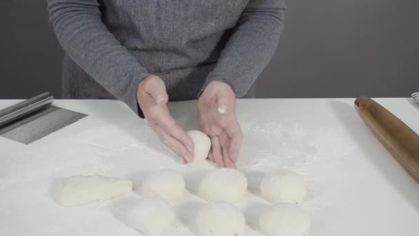 Подготовка Теста Домашнего Хлеба — стоковое видео