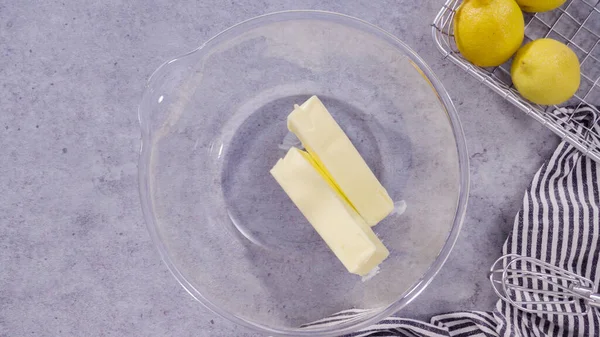 Piatto Mescolare Gli Ingredienti Nella Pastella Torta Libbra Limone — Foto Stock