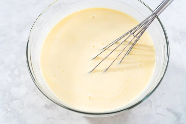 Blandning Ingredienser Skål Glas Blandning För Att Förbereda Kokos Banan — Stockfoto