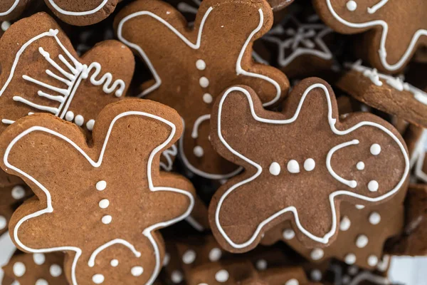 Beyaz kraliyet kremalı zencefilli kurabiye..