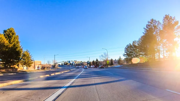 Conduite Sur Les Routes Pavées Typiques Banlieue Amérique — Photo