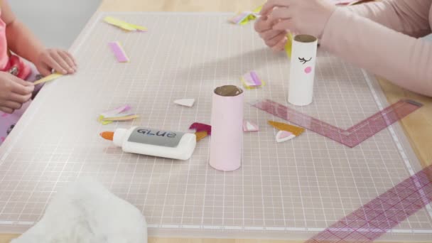 Paso Paso Hacer Unicornios Con Papel Rollos Vacíos Papel Higiénico — Vídeos de Stock