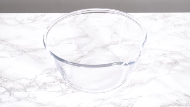Пласка Лежала Крок Кроком Змішування Інгредієнтів Міні Млинців Скляній Мисці — стокове відео