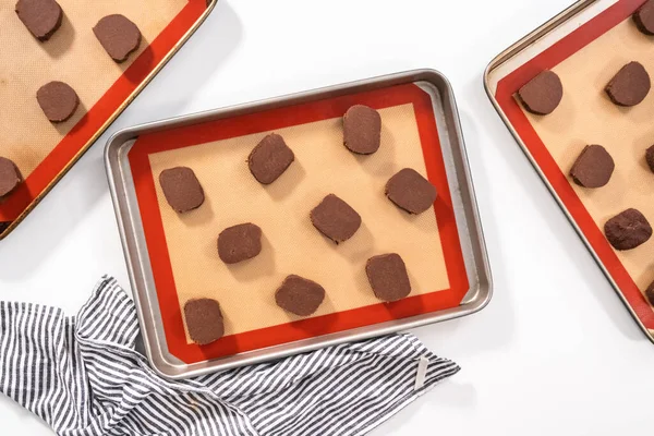 Ležel Nepečené Čokoládové Sušenky Pečicím Listu — Stock fotografie