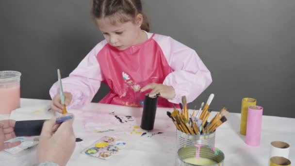 Papelería Para Niños Hacer Bichos Papel Los Rollos Papel Higiénico — Vídeos de Stock