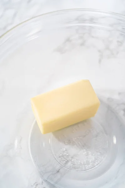 Vara Derretimento Manteiga Sem Sal Microondas — Fotografia de Stock